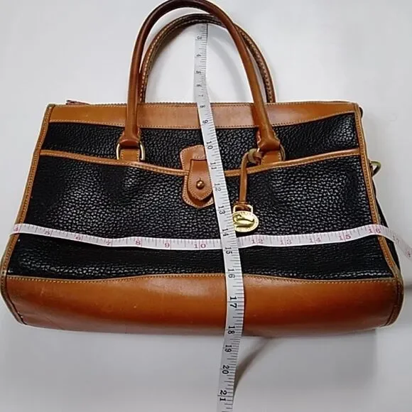 Vintage Dooney Bourke Women Handbag - Picture 2 of 12